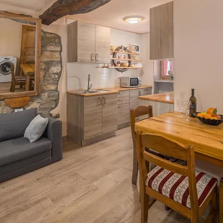 Apartment Stunning In With Wi-fi